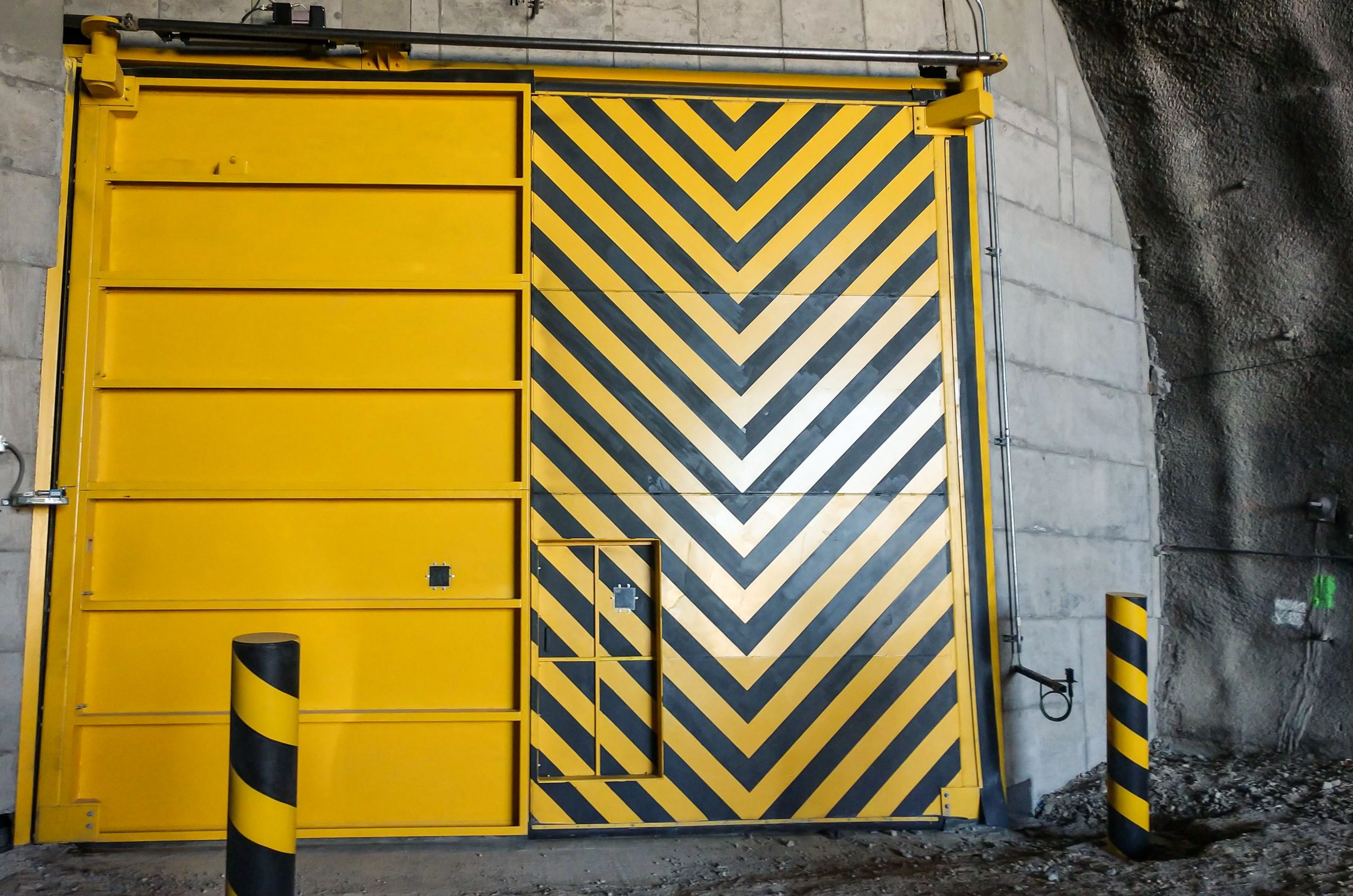 Puerta de ventilación o sistema de esclusa de aire
